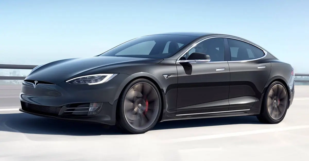 Tesla misleading German customers with Autopilot claims?