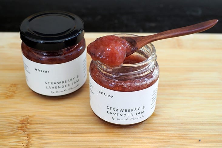 The strawberry & lavender jam is softly set with a delicate fragrance of lavender and sweet tasting Chitose strawberries