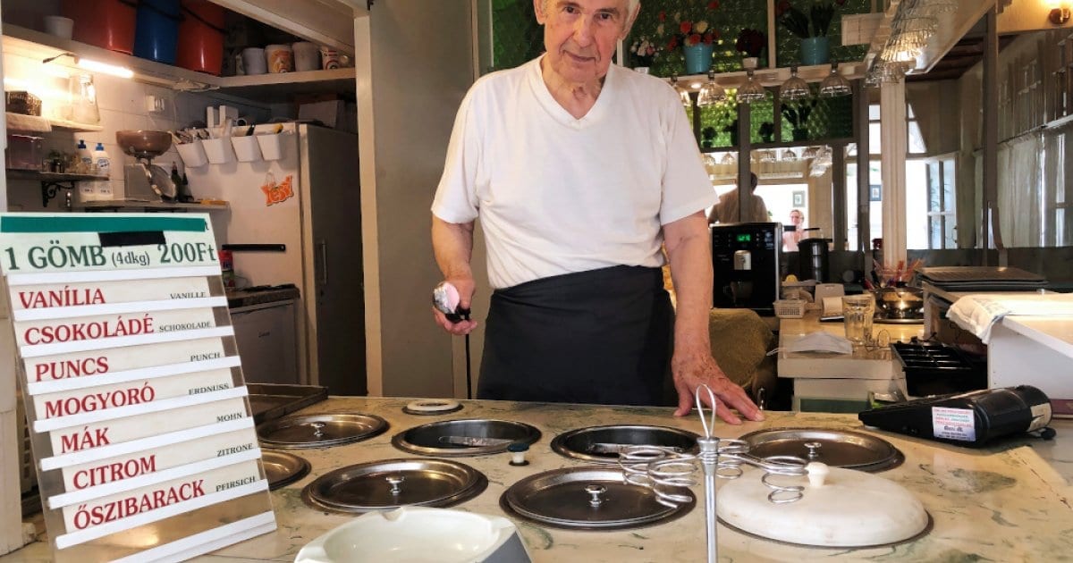 Flavours of ice cream maker, 87, makes Hungarians nostalgic