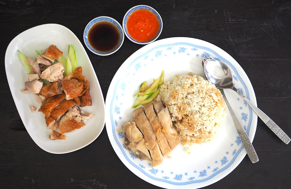 The stall also serves a pretty decent chicken rice with a choice of poached or roasted chicken.