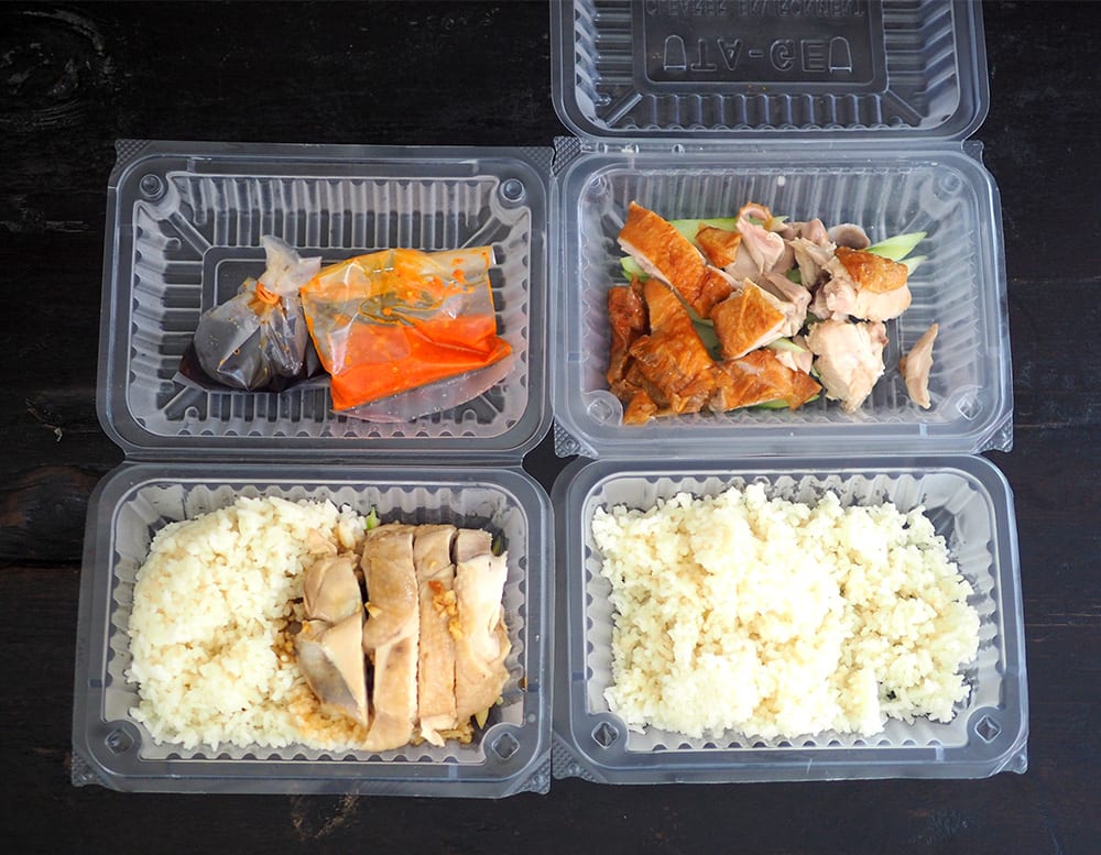 The chicken rice can be packed together or separately.