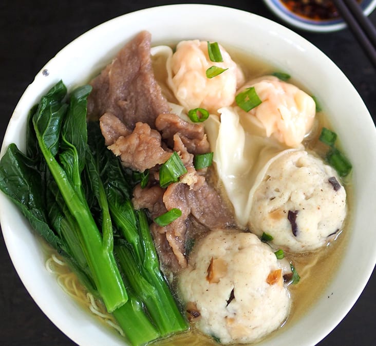 If you're undecided what to eat, order the three toppings noodles with minced fish ball, prawn 'wantons' and tender beef slices. – Pictures by Lee Khang Yi