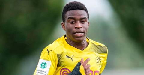 Dortmund ‘wunderkind’ in line to make Champions League history
