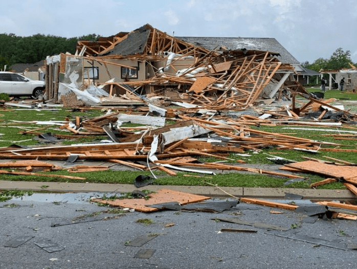 At Least 11 Dead As Tornadoes Hit Mississippi Mywinet