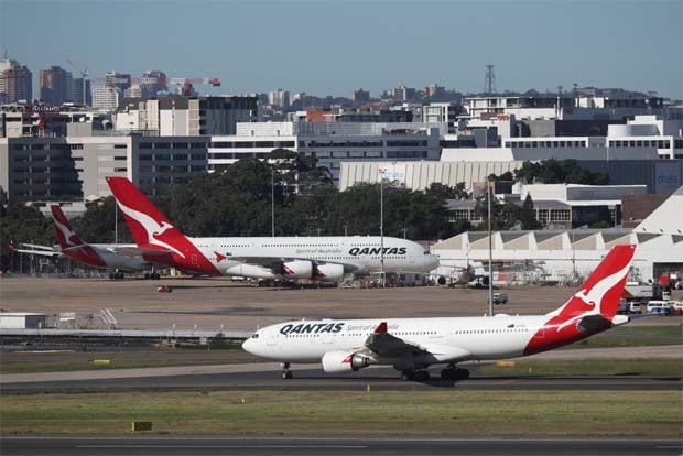 Qantas to up cost-cutting drive as cashflow turns positive