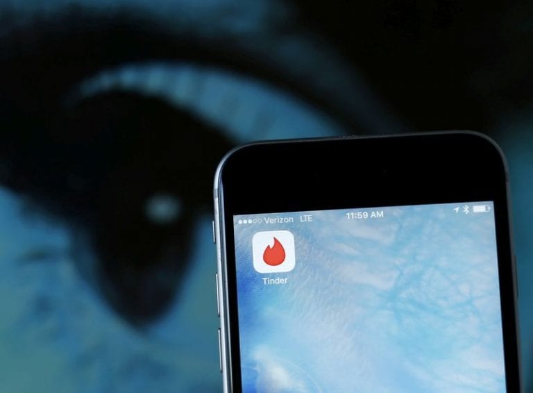 White House partners Tinder parent in hopes users swipe right on vaccinations