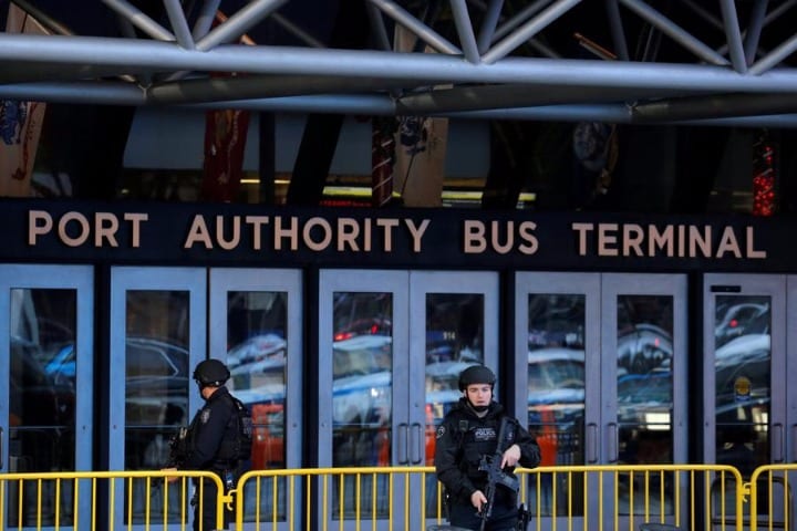 Would-be suicide bomber sets off explosion in NYC – World