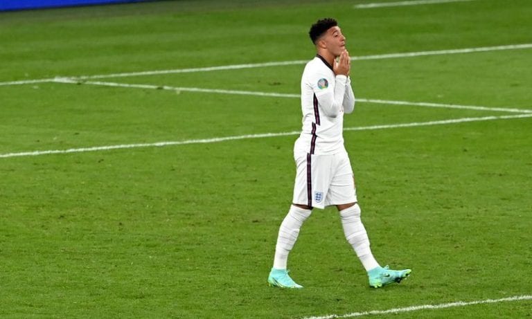 Football: Soccer-Sancho says “nothing new” in racist abuse in apology to England fans