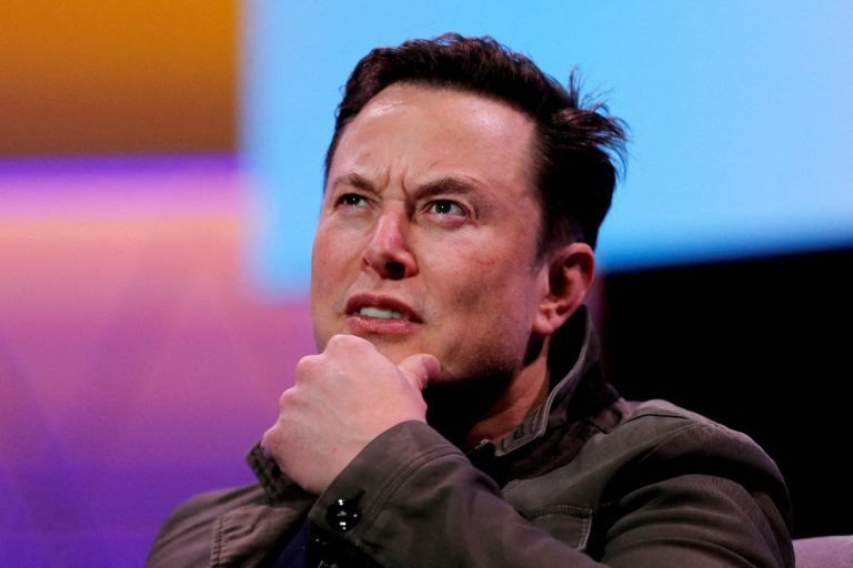 Elon Musk offers to buy Twitter for $41bil